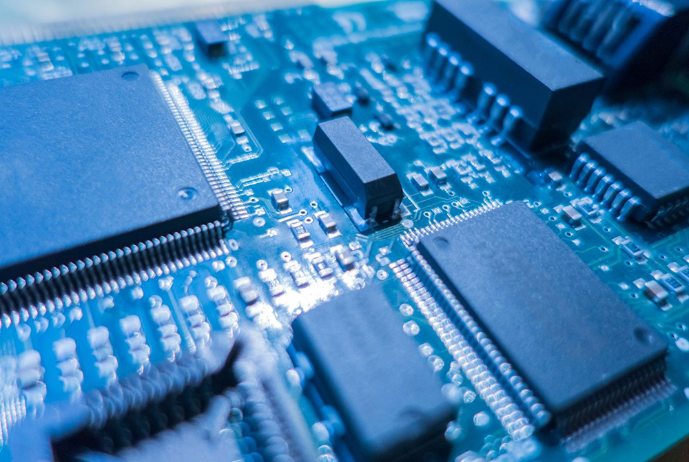 El Gobierno se reúne con el ecosistema nacional de microelectrónica y ...