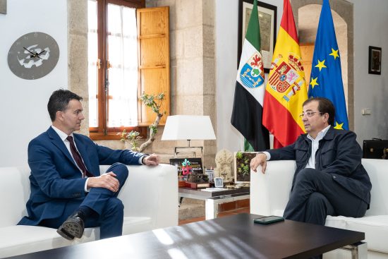 Ministro de Industria y Presidente de Extremadura