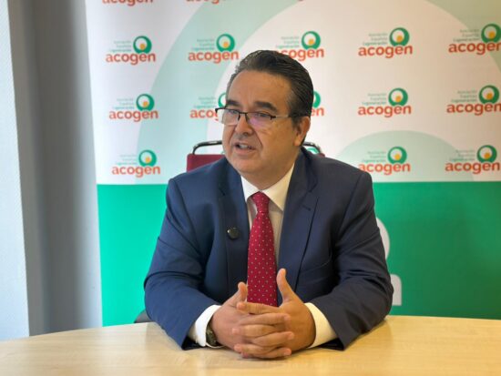 Javier Rodríguez, Acogen