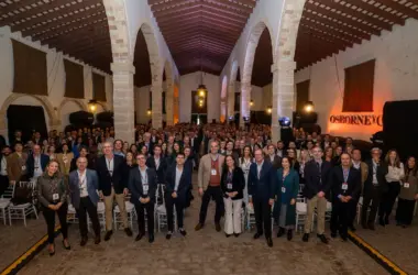 Directivos y accionistas de Bodegas Osborne. Firma: Osborne