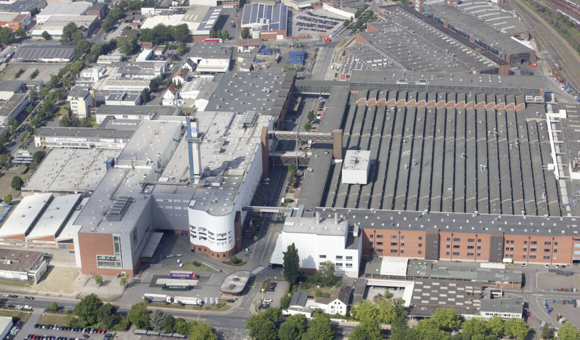 Fábrica de Volkswagen en Osnabrück (Alemania). Firma: Volkswagen