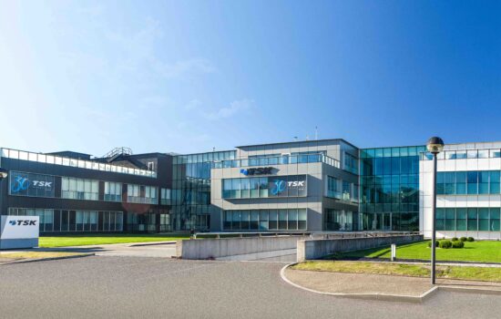 Sede corporativa de TSK en el Parque Científico Tecnológico de Gijón. Firma: TSK