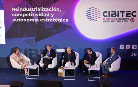 Mesa redonda “Autonomía estratégica de la alimentación” en Cibitec26. Firma: industry TALKS