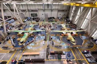 Línea de montaje final del avión C295 en la factoría de Airbus en San Pablo (Sevilla). Firma: Industry Talks
