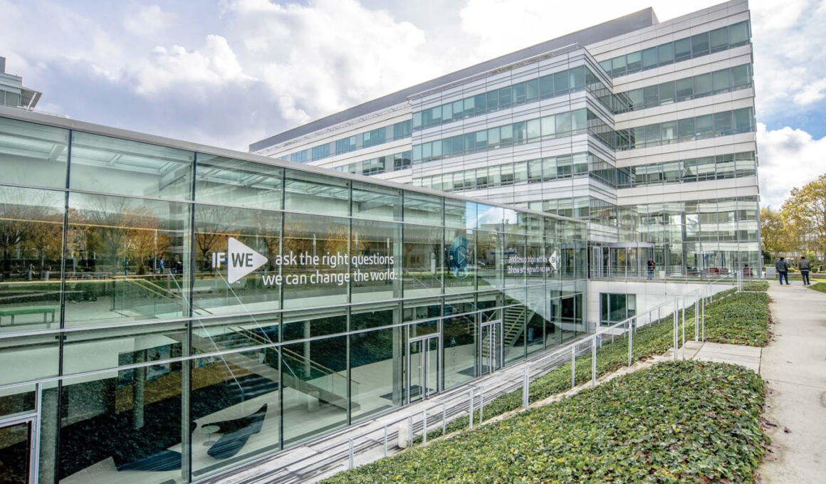 Campus de Paris de Dassault Systèmes, su sede central corporativa. Firma: Dassault Systèmes
