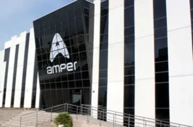 Sede de Amper en la Ciudad de la Imagen, Pozuelo de Alarcón (Madrid). Firma: Amper