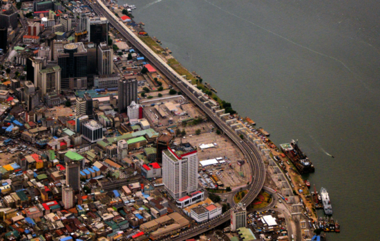 Vista aérea del distrito financiero e industrial de Lagos Island (Isla de Lagos), en Nigeria.