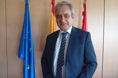 Luis Fernando Álvarez-Gascón, presidente de la Comisión de Tecnologías Duales para la Defensa de Ametic y director general de 'secure e-solutions' de GMV. Firma: Industry TALKS