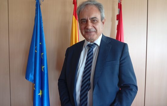 Luis Fernando Álvarez-Gascón, presidente de la Comisión de Tecnologías Duales para la Defensa de Ametic y director general de 'secure e-solutions' de GMV. Firma: Industry TALKS