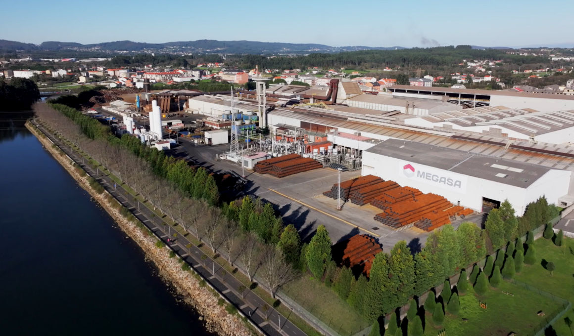 Vista aérea de la planta de Megasa en el municipio coruñés de Narón. Firma: Megasa
