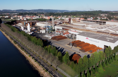 Vista aérea de la planta de Megasa en el municipio coruñés de Narón. Firma: Megasa