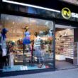 Establecimiento comercial de Inside, la principal enseña minorista de Liwe Española y el núcleo de su negocio textil tras abandonar la venta a terceros. Firma: Liwe